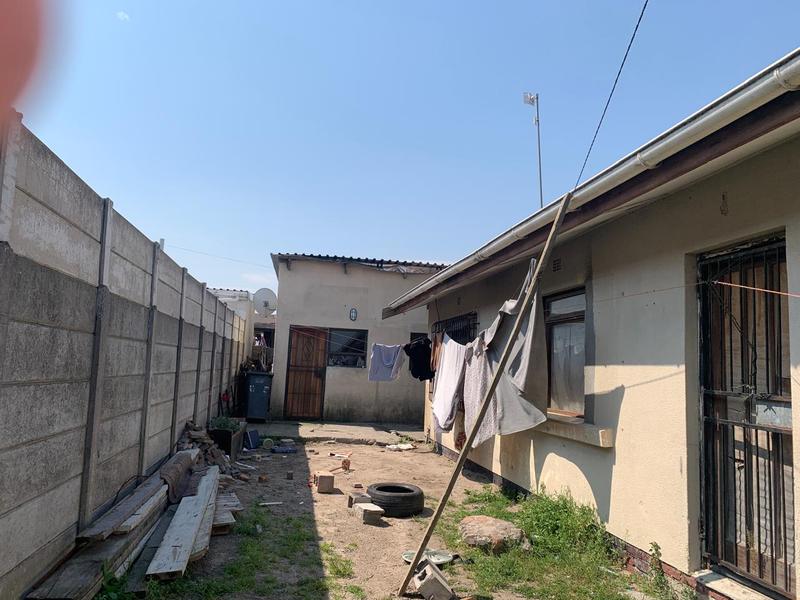 12 Bedroom Property for Sale in Mandalay Western Cape